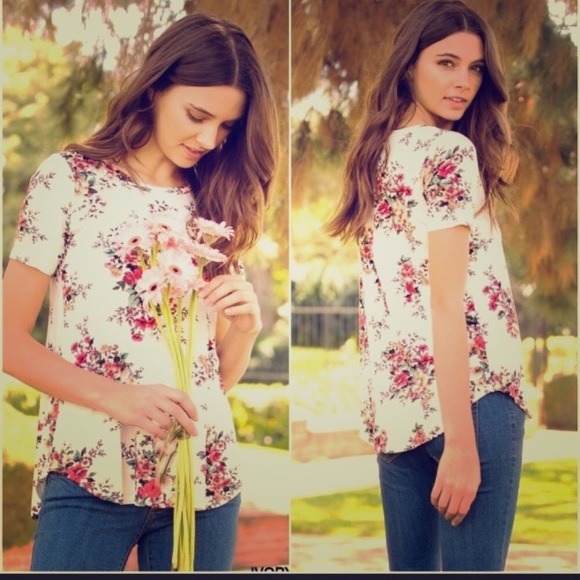 Sweet Pea Tops - Gorgeous Ivory Floral Top